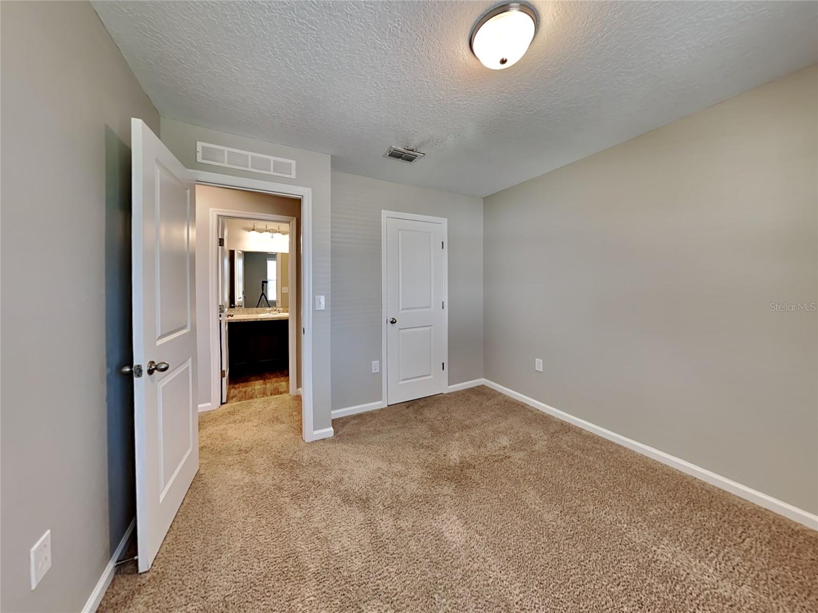 MADISON PLACE PH 2 - Residential Lease