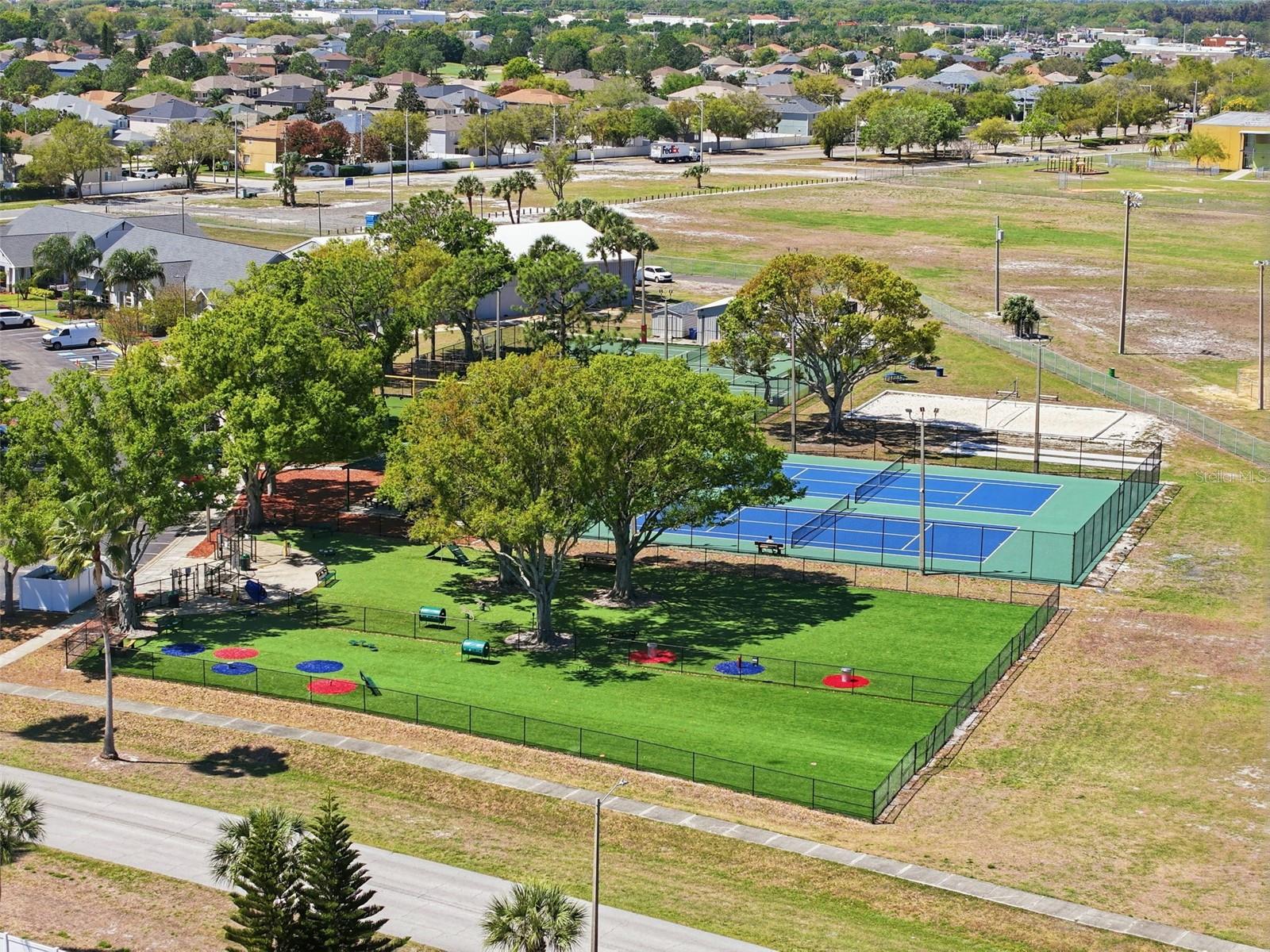 SUMMERFIELD VILLAGE 1 TR 21 - Residential