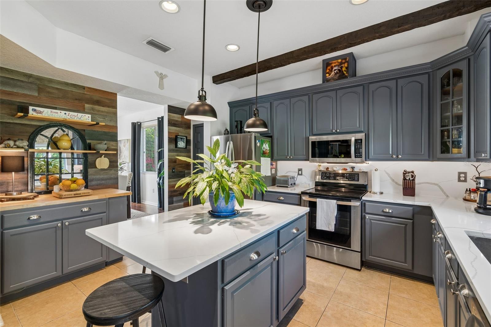 SUMMERFIELD VILLAGE 1 TR 21 - Residential