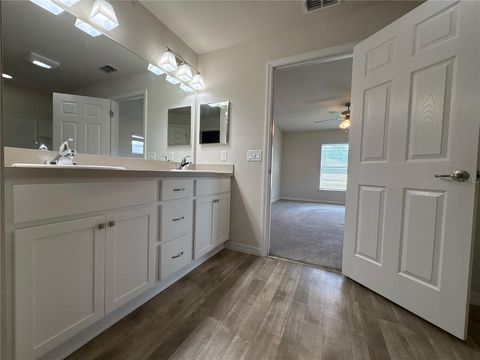 Tiny photo for 15415 SW 34th Avenue, Ocala, FL 34473 (MLS # OM726993)