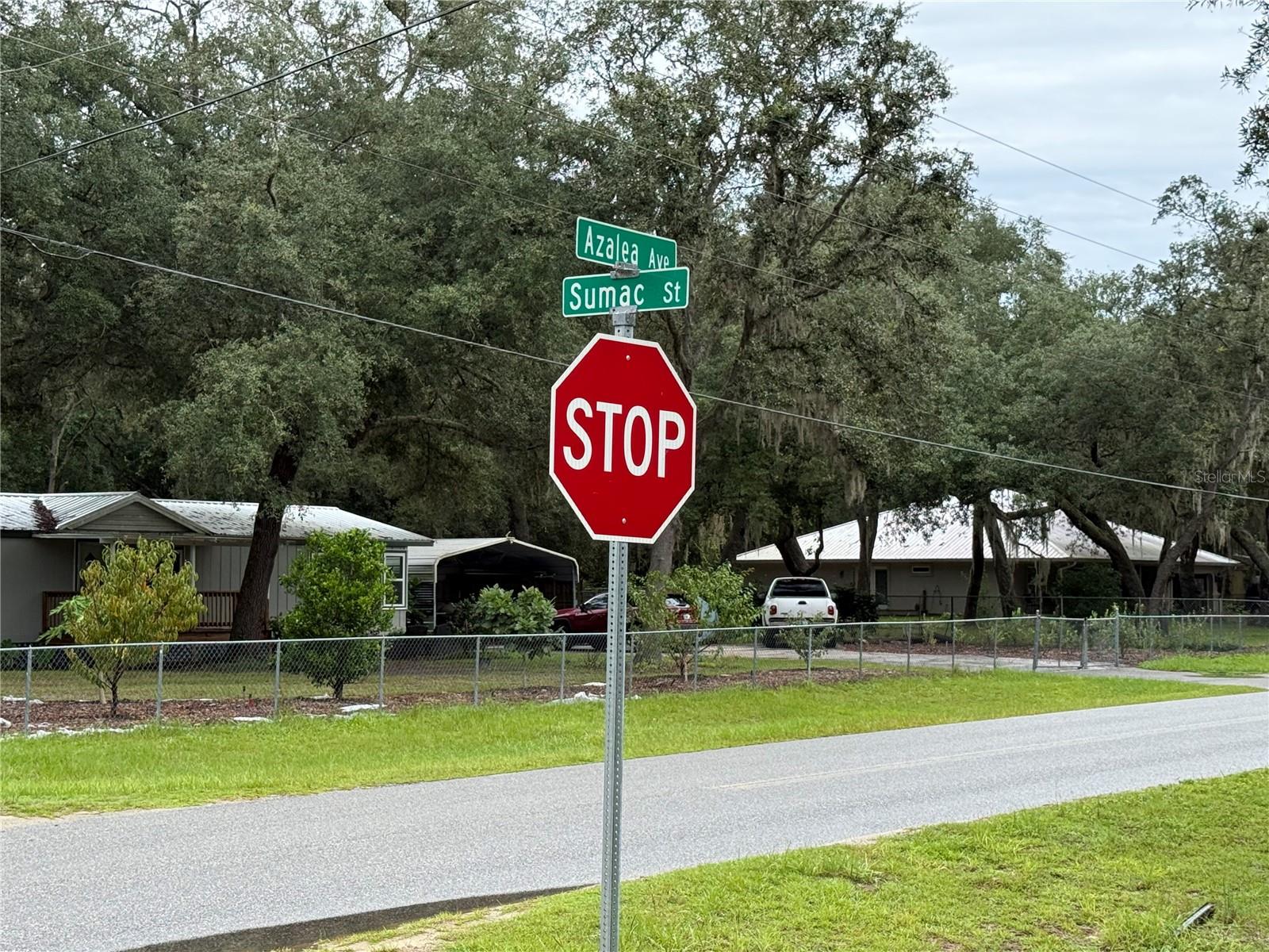 INTERLACHEN LAKES ESTATES - Land