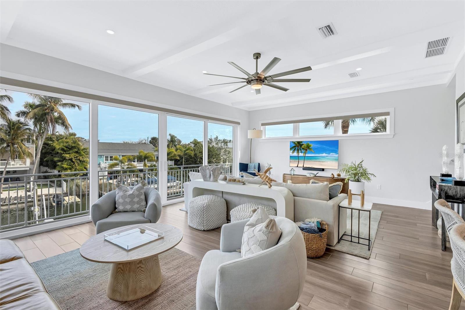 SIESTA BEACH - Residential