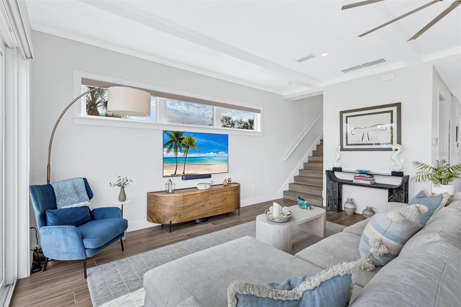 SIESTA BEACH - Residential