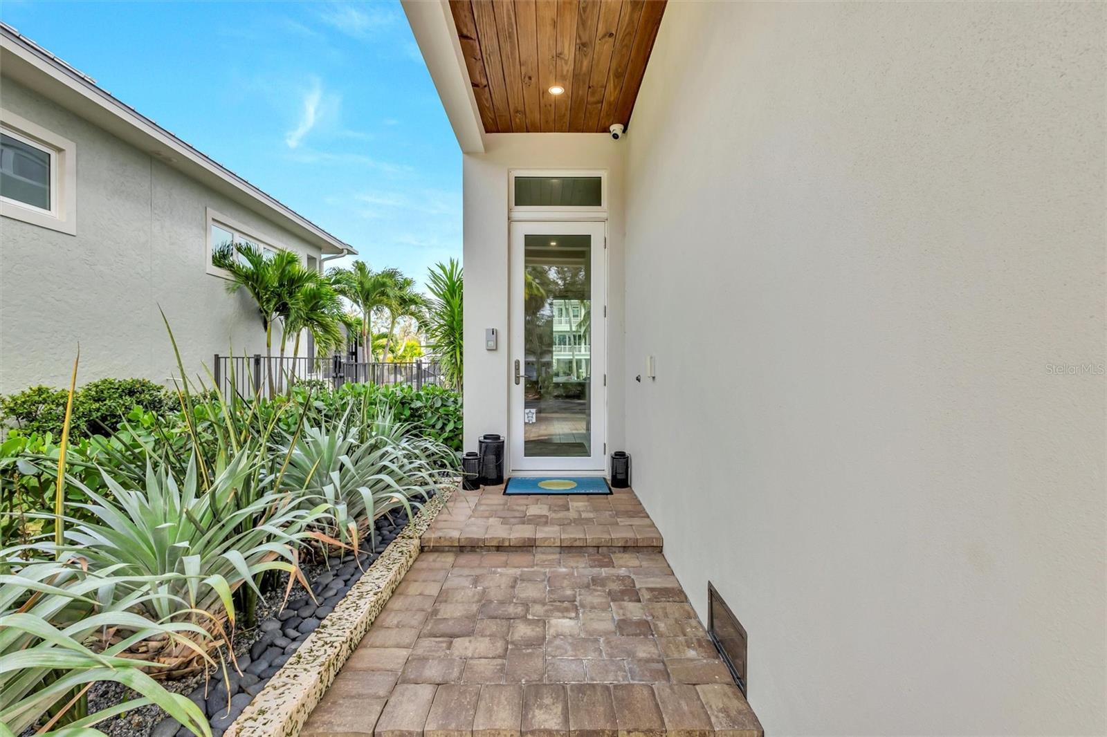 SIESTA BEACH - Residential