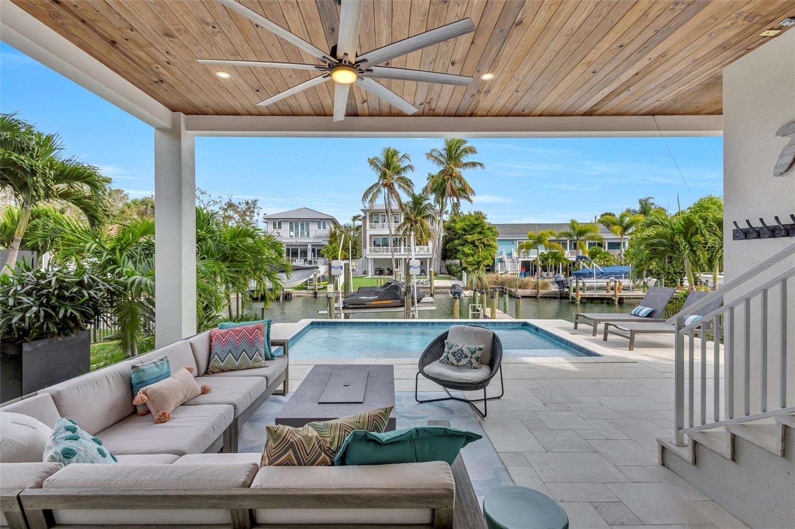 SIESTA BEACH - Residential