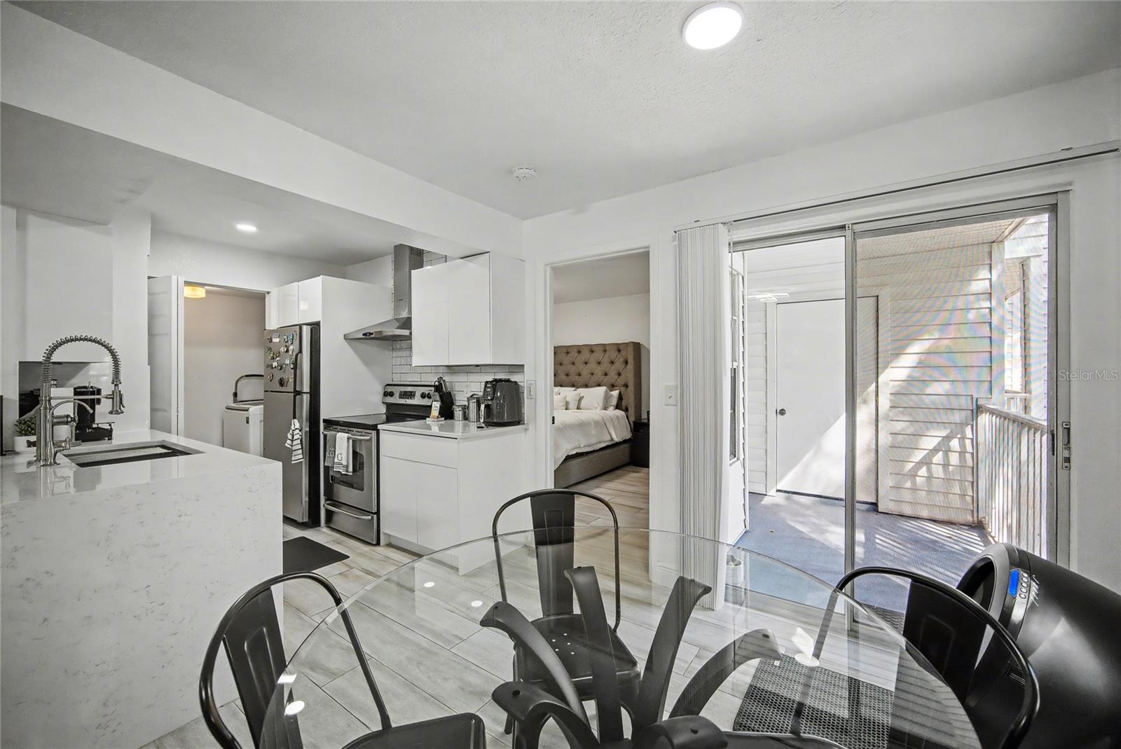 LEXINGTON PLACE - Residential