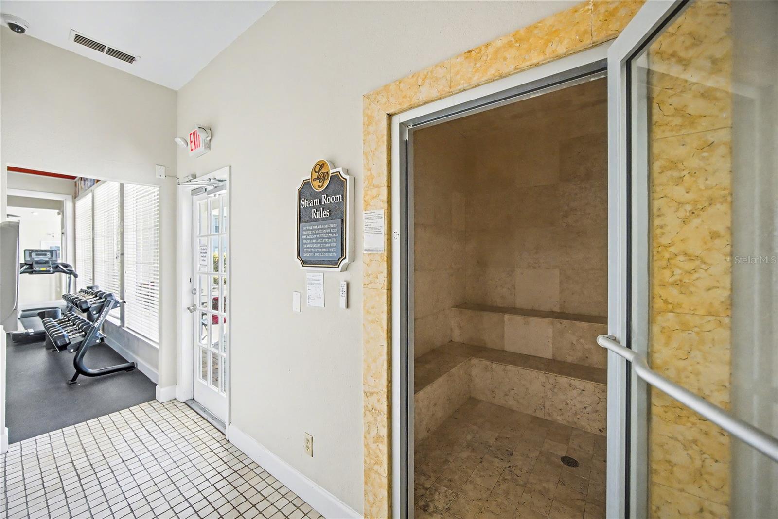 LEXINGTON PLACE - Residential