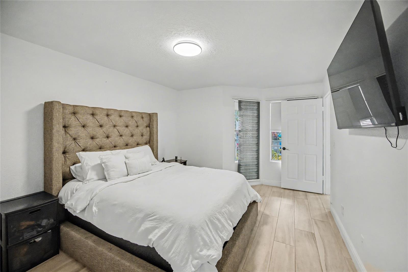 LEXINGTON PLACE - Residential