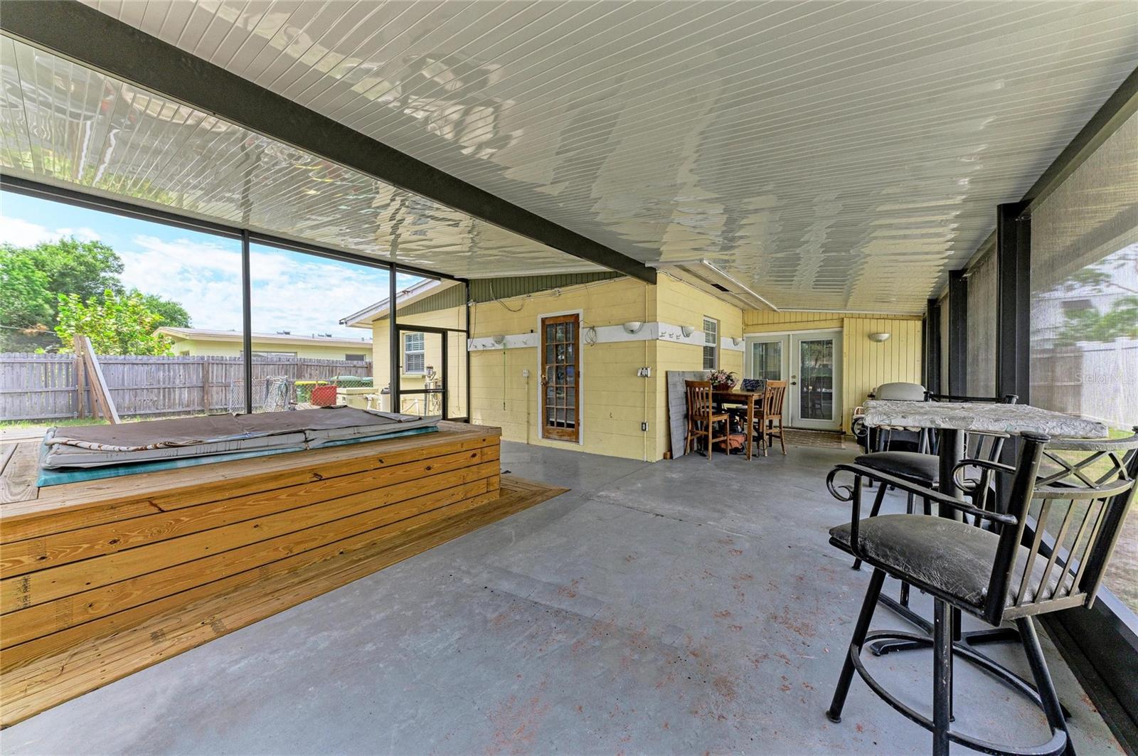 HUDSON PARK - Residential Income