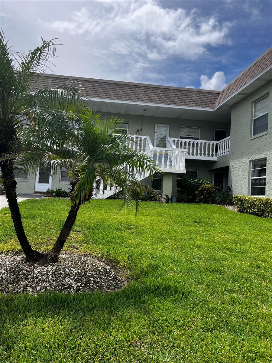 Over 55 corner unit in tarpon springs near downtown tarpon and dunedin off alt 19 condo has pool, tennis, lawn care and water included. Comps 130-135k good condition furnished ready to move in.