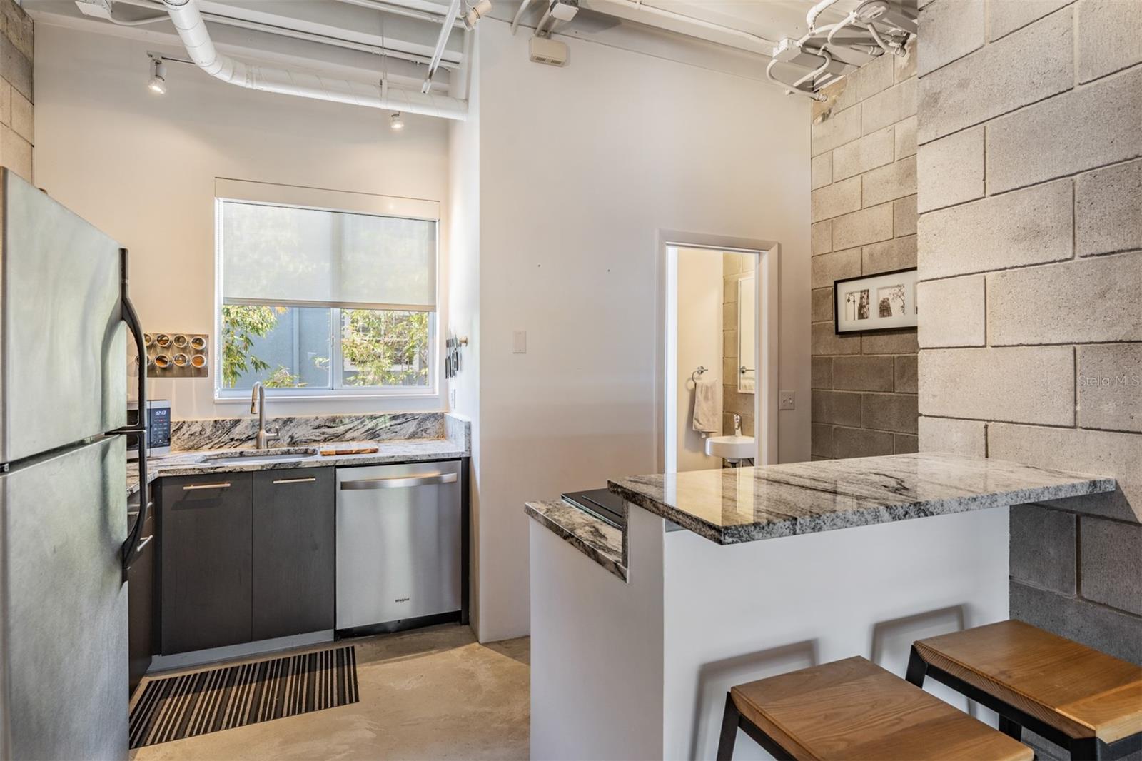 PARKLAND LOFTS - Residential