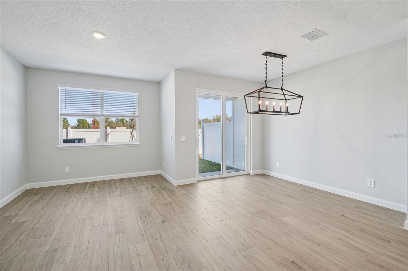 MONTAGUE TOWNHOMES - Residential