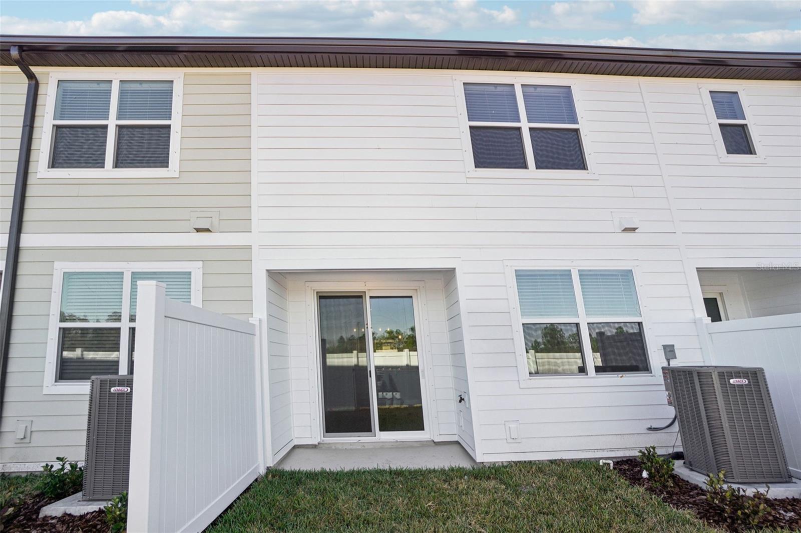 MONTAGUE TOWNHOMES - Residential