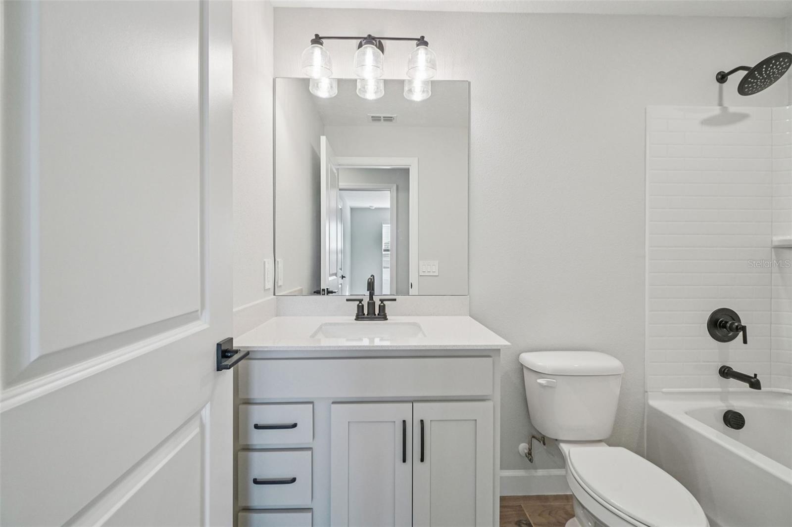 MONTAGUE TOWNHOMES - Residential