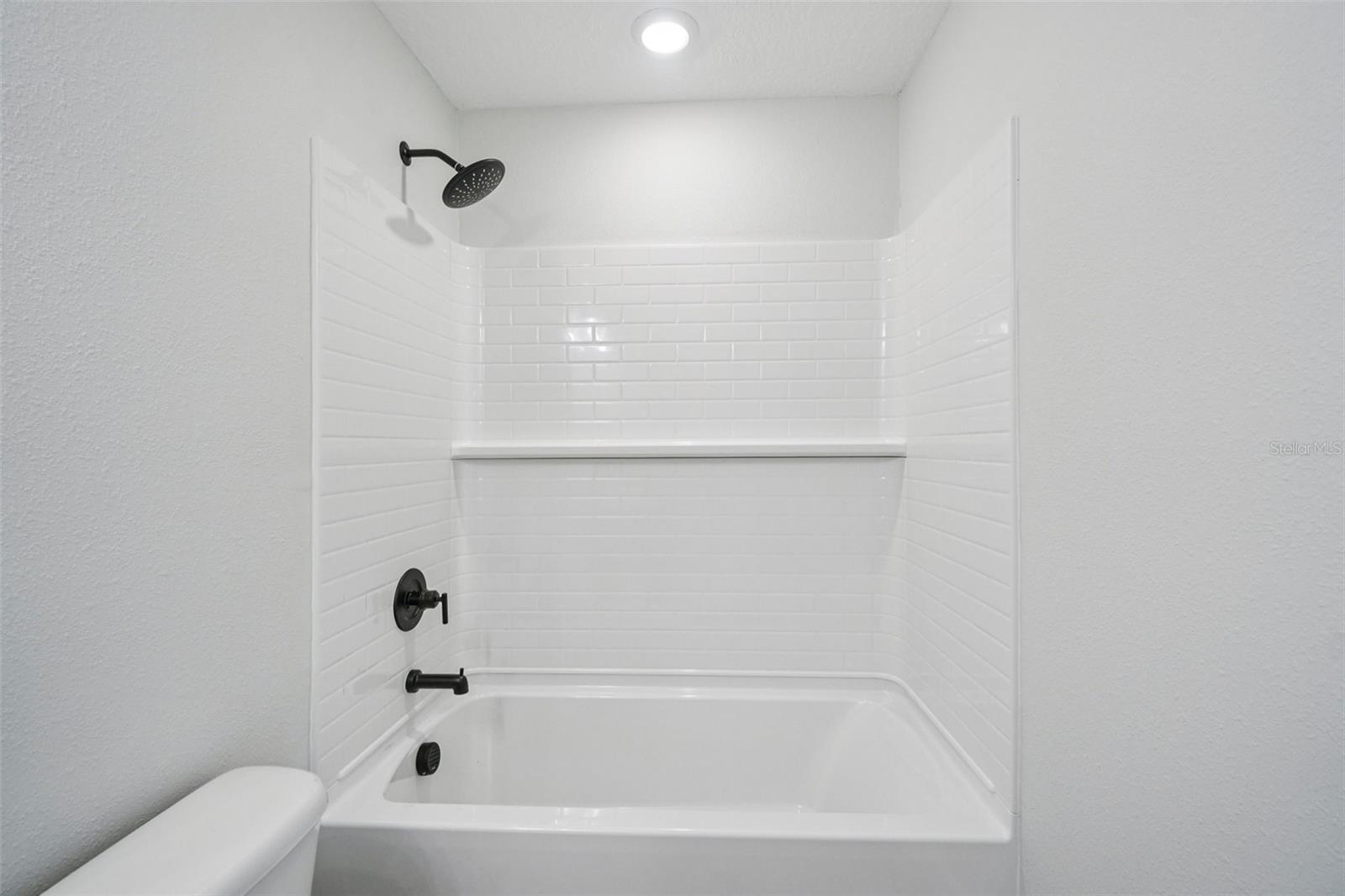 MONTAGUE TOWNHOMES - Residential