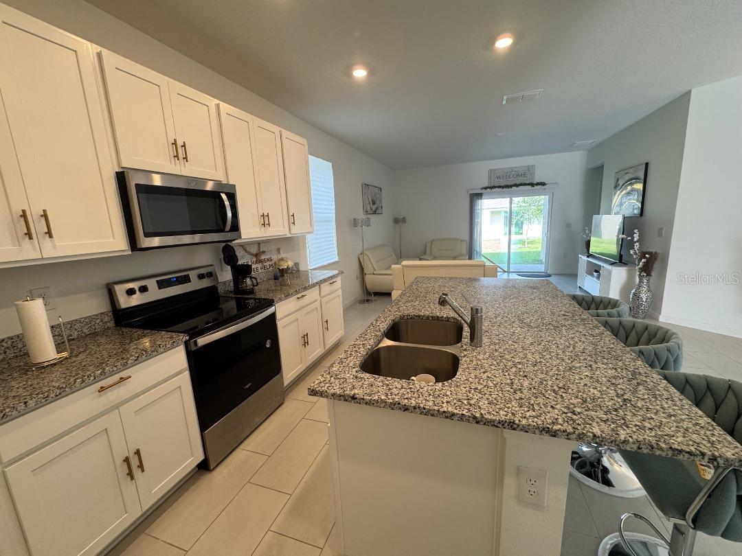 CYPRESS PARK ESTATES - Residential
