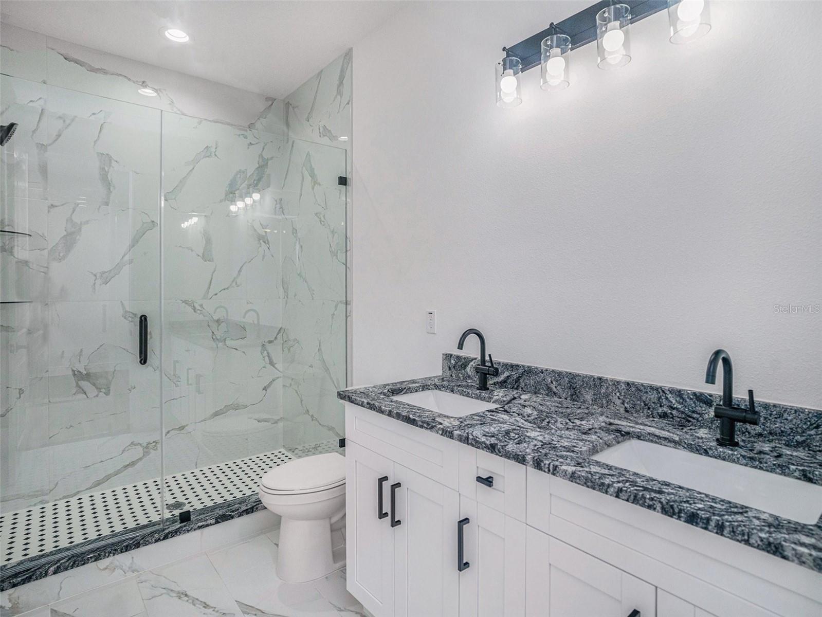 GRANT PARK - Residential