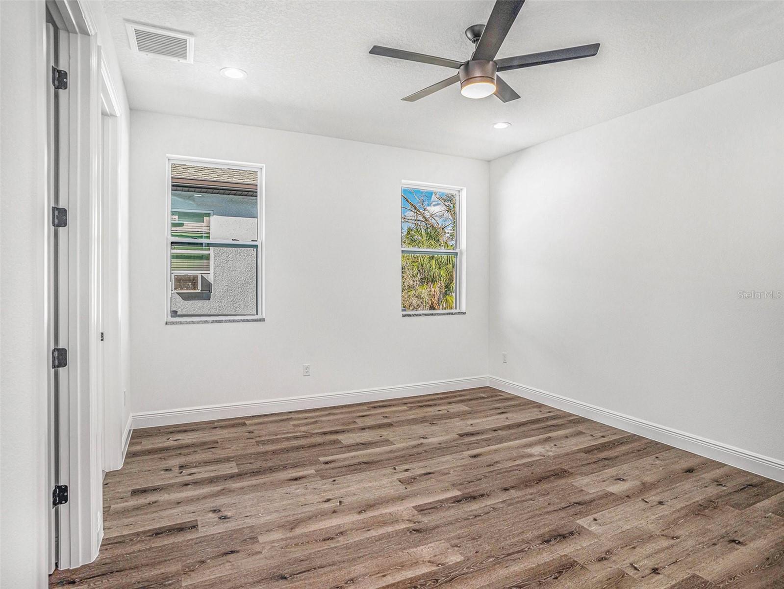 GRANT PARK - Residential