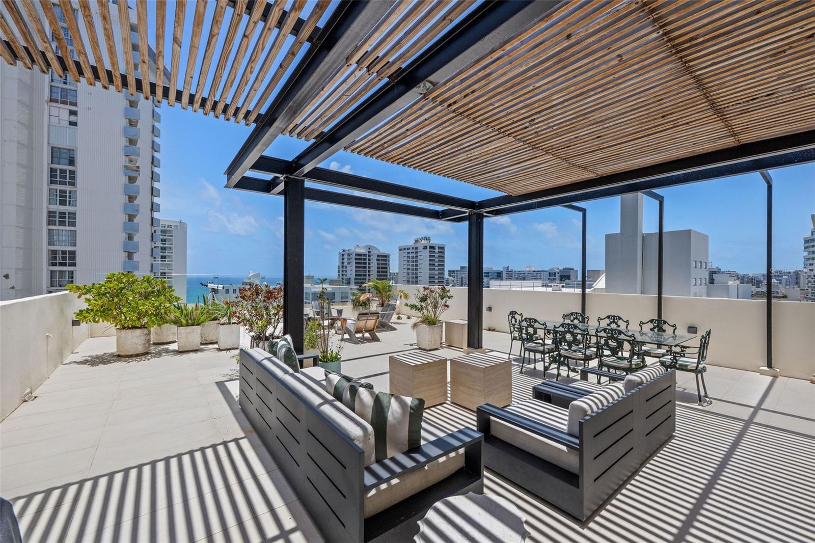 COND. PLACID PARK - Residential