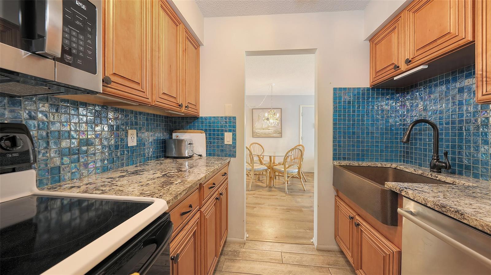 WHITE SANDS VILLAGE - Residential