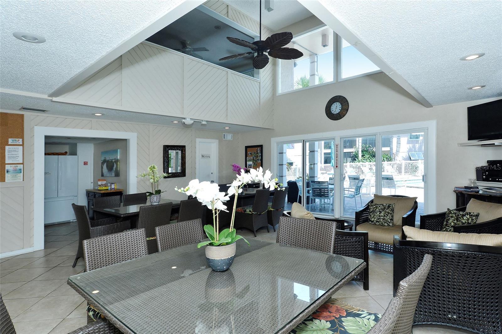 WHITE SANDS VILLAGE - Residential