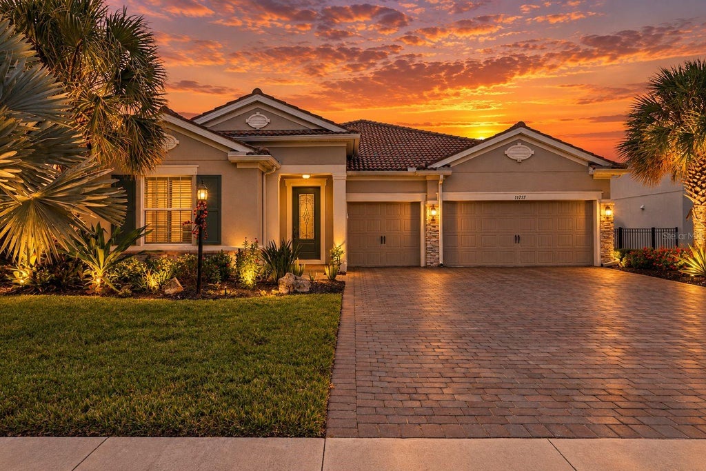 Photo of 11717 Golden Bay Place, Bradenton, FL 34211 (MLS # N6146063)