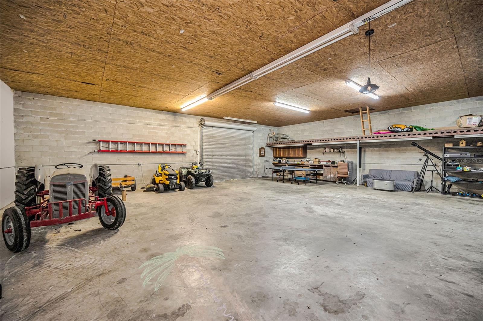 REDEKER - CLASS 1 SUB - Residential