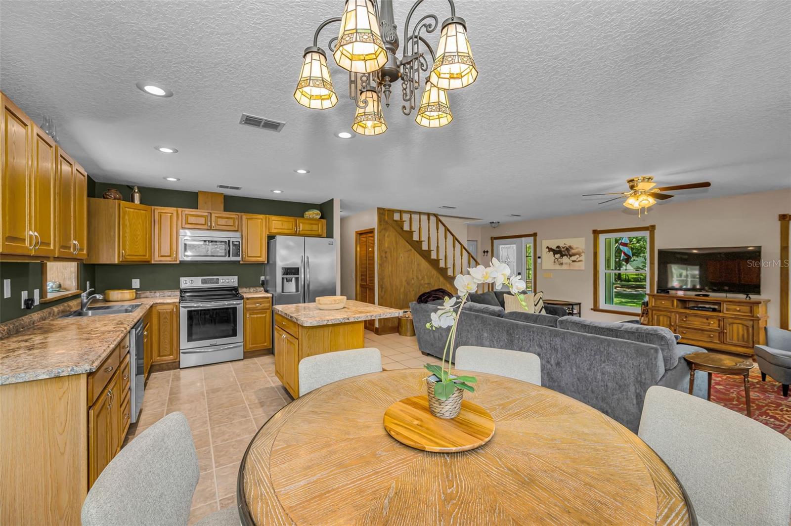 REDEKER - CLASS 1 SUB - Residential