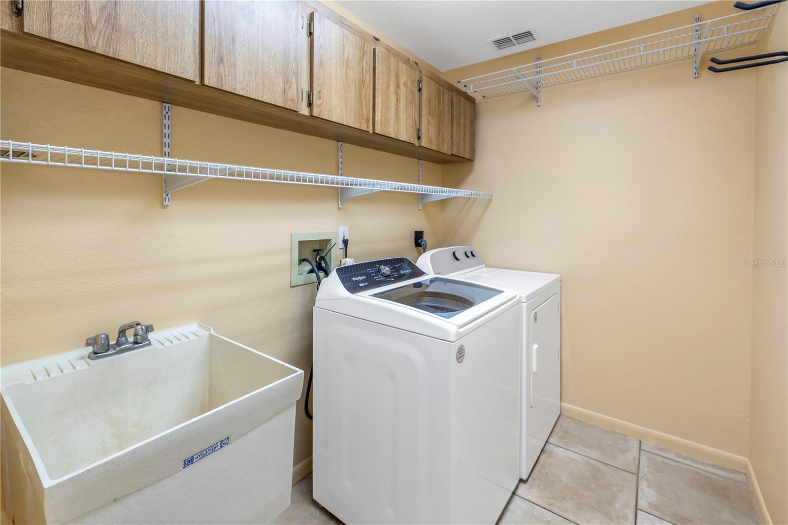 SHADOW PINES ESTATES - Residential