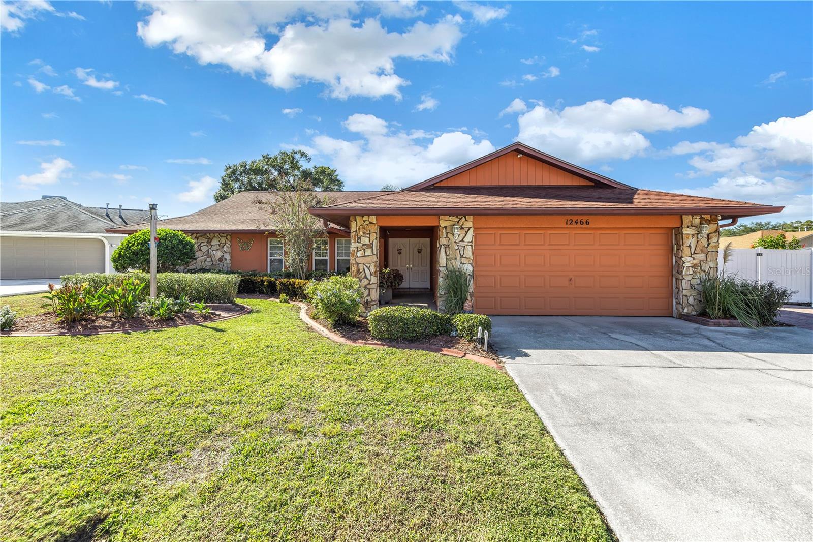 SHADOW PINES ESTATES - Residential