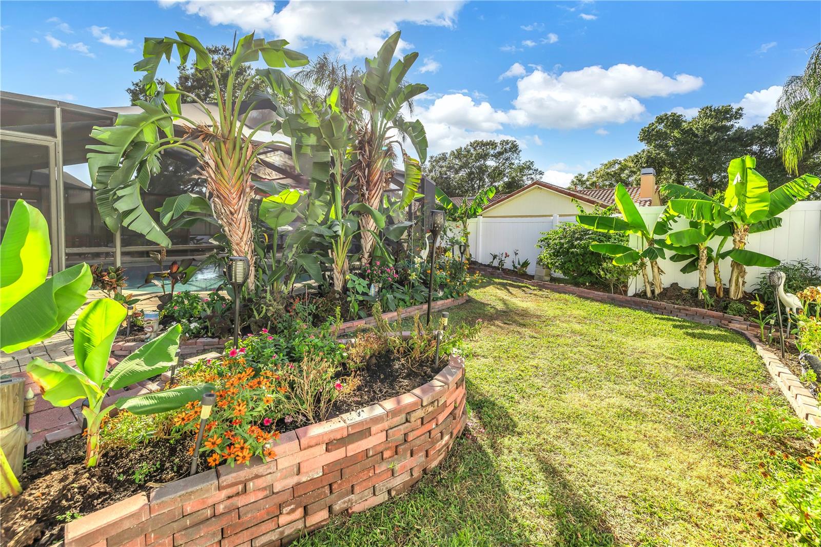 SHADOW PINES ESTATES - Residential