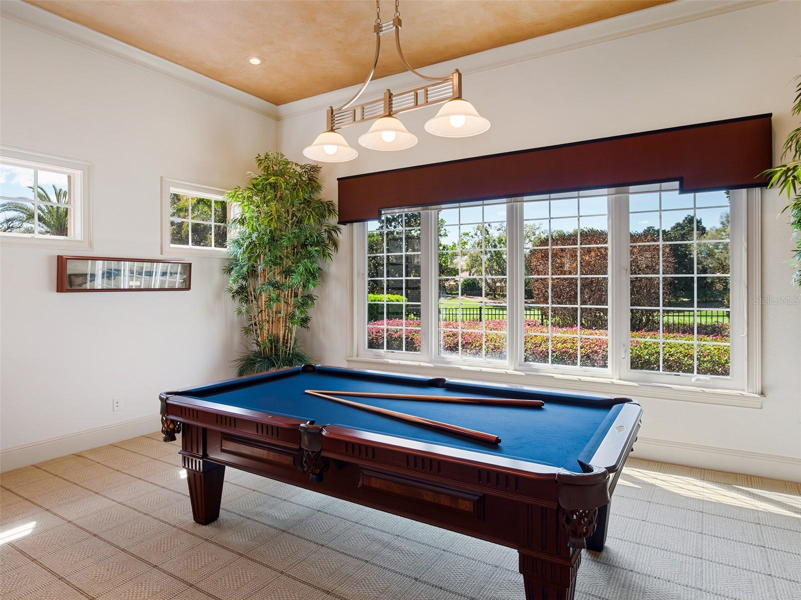 ISLEWORTH - Residential