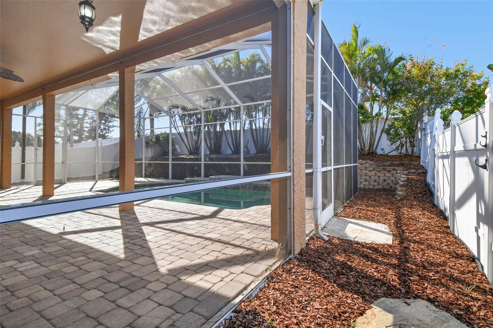 GRASSY POINTE - PH 1 - Residential