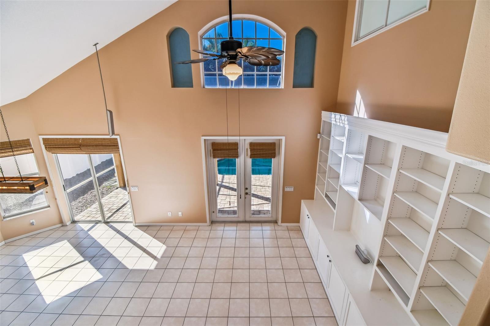 GRASSY POINTE - PH 1 - Residential