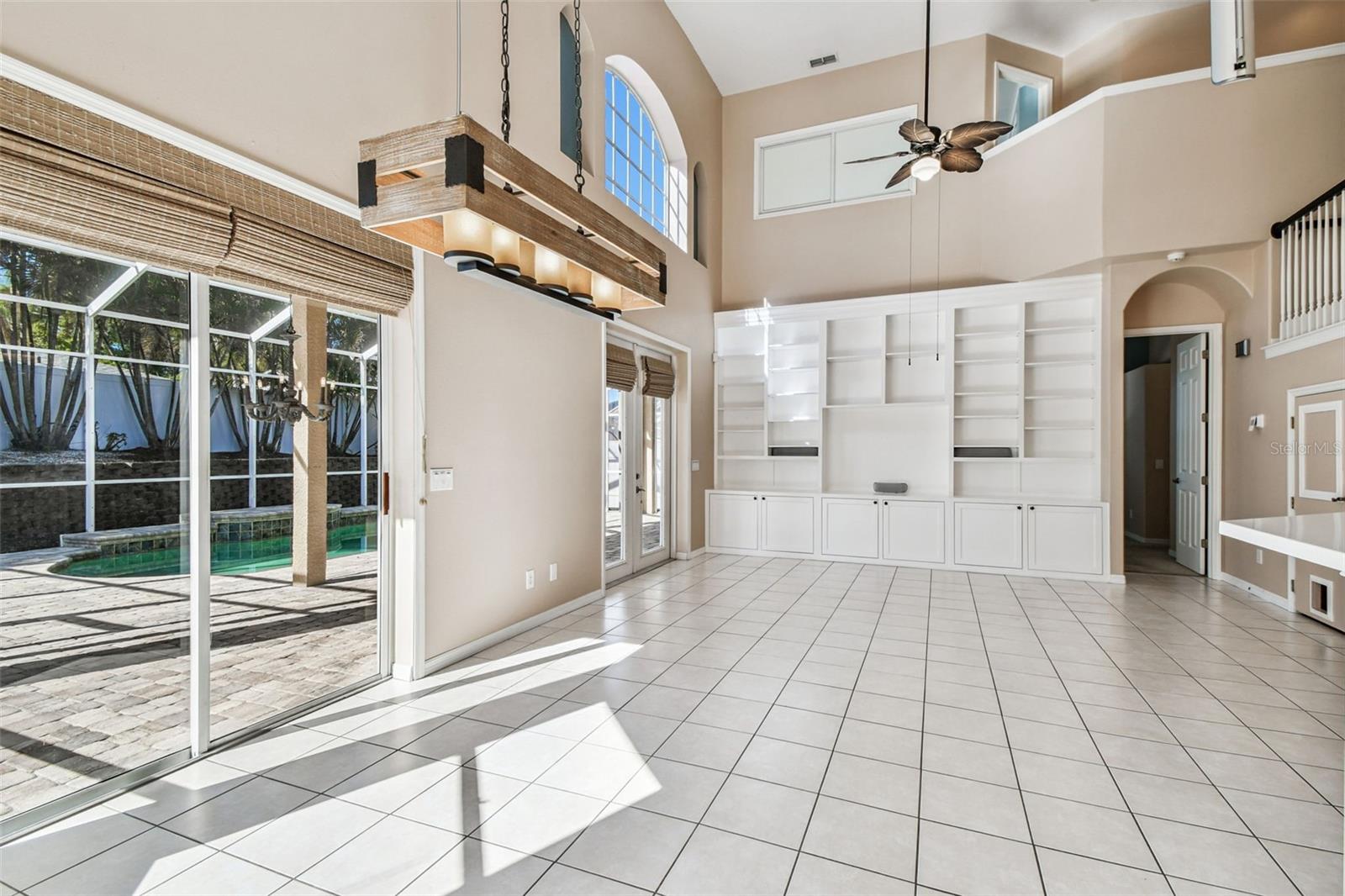 GRASSY POINTE - PH 1 - Residential