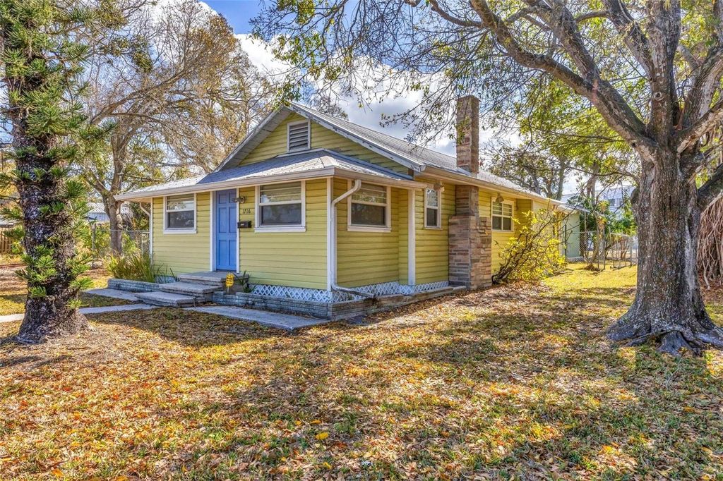 Photo of 1716 10th Way, Sarasota, FL 34236 (MLS # A4683723)