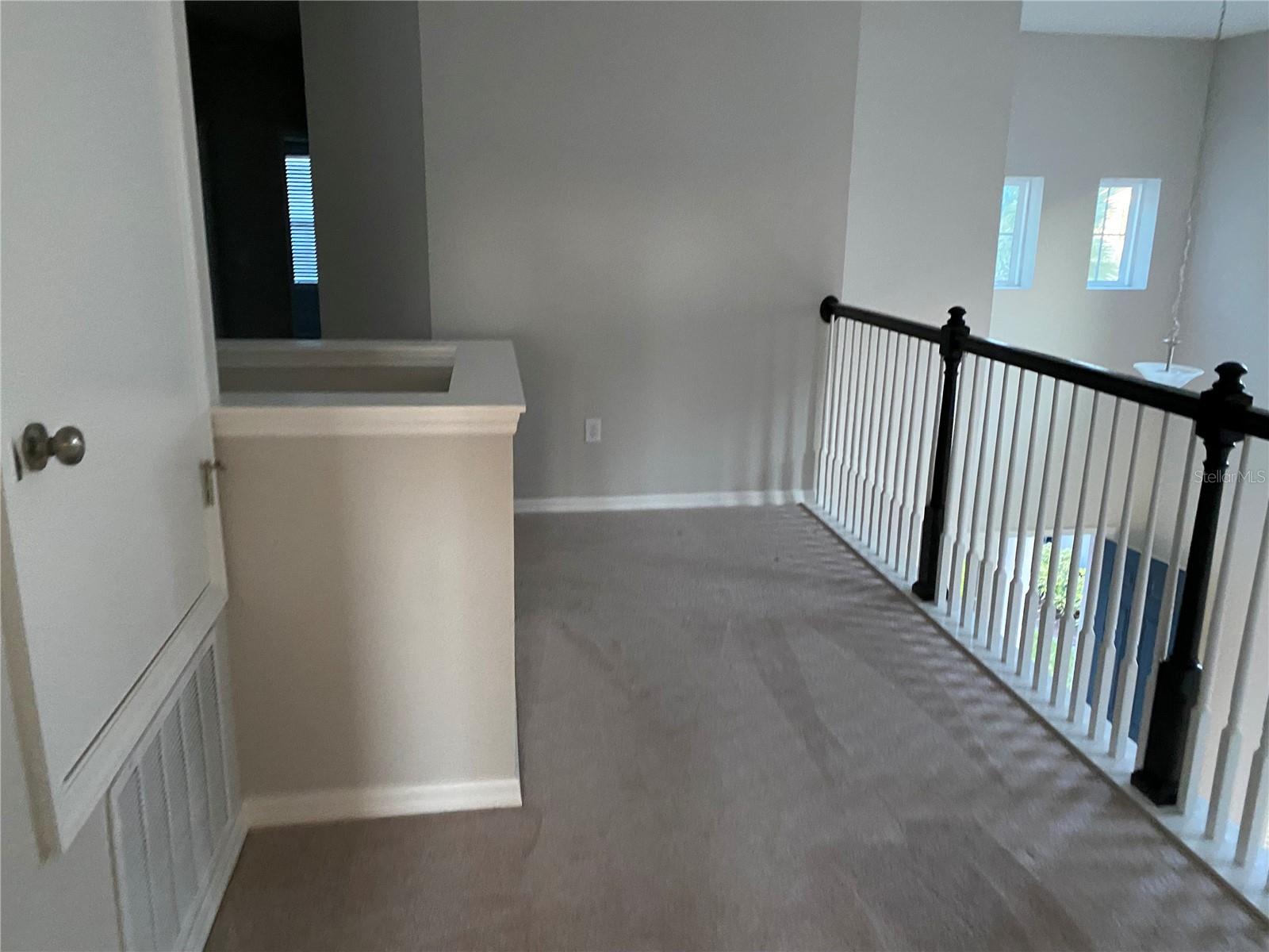 MEADOWS AT HAWKS CREST - Residential Lease