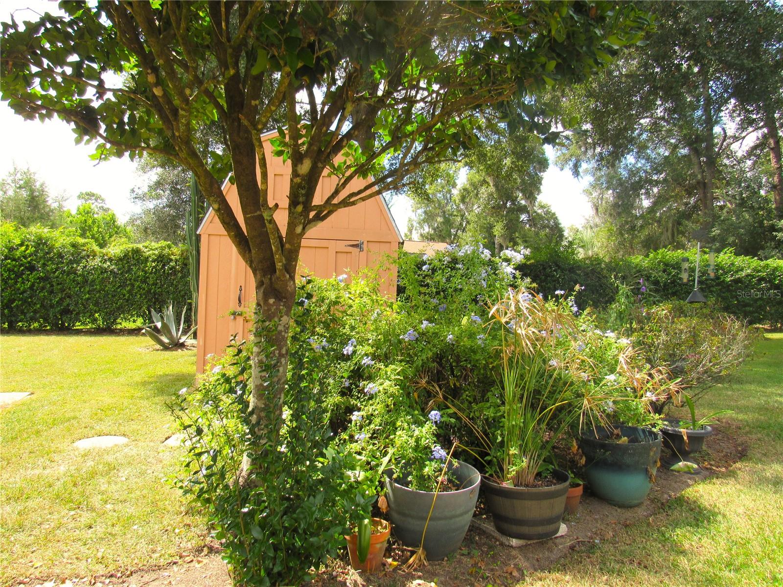 RAINBOW SPRINGS COUNTRY CLUB ESTATES - Residential