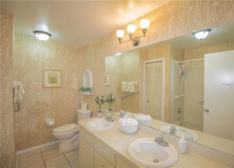 A home in DEBARY