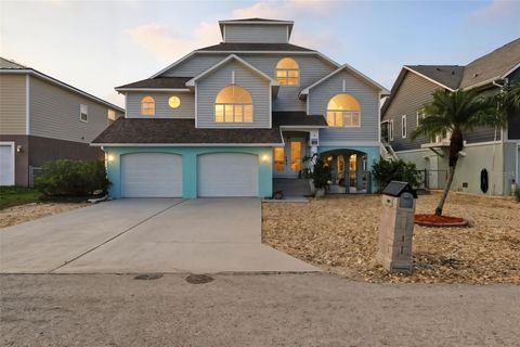 Photo of 7324 Islander Lane, Hudson, FL 34667 (MLS # W7880309) Photo of 7324 Islander Lane, Hudson, FL 34667 (MLS # W7880309)