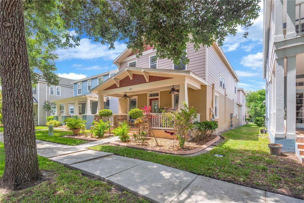 Photo of 5959 Beaconpark Street, Lithia, FL 33547 (MLS # C7525477)