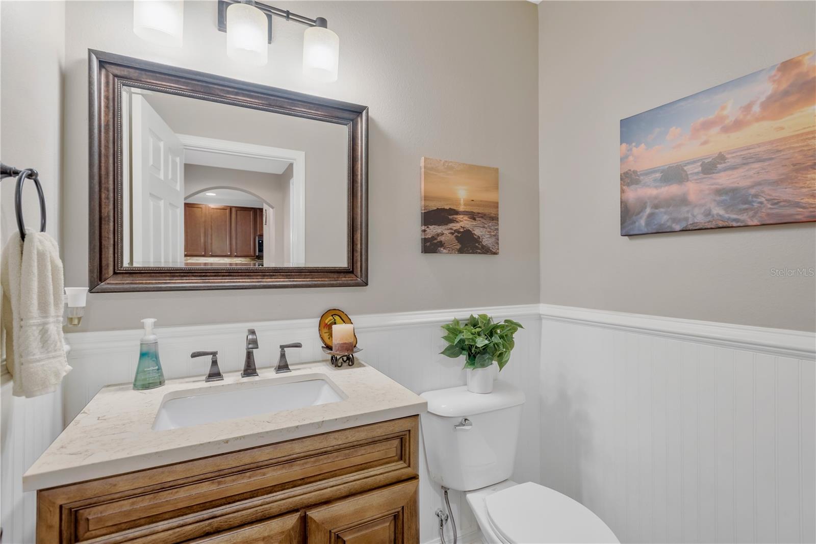 FISHHAWK RANCH TOWNCENTER PHAS - Residential