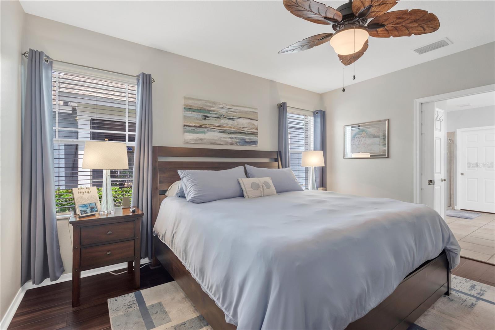 FISHHAWK RANCH TOWNCENTER PHAS - Residential