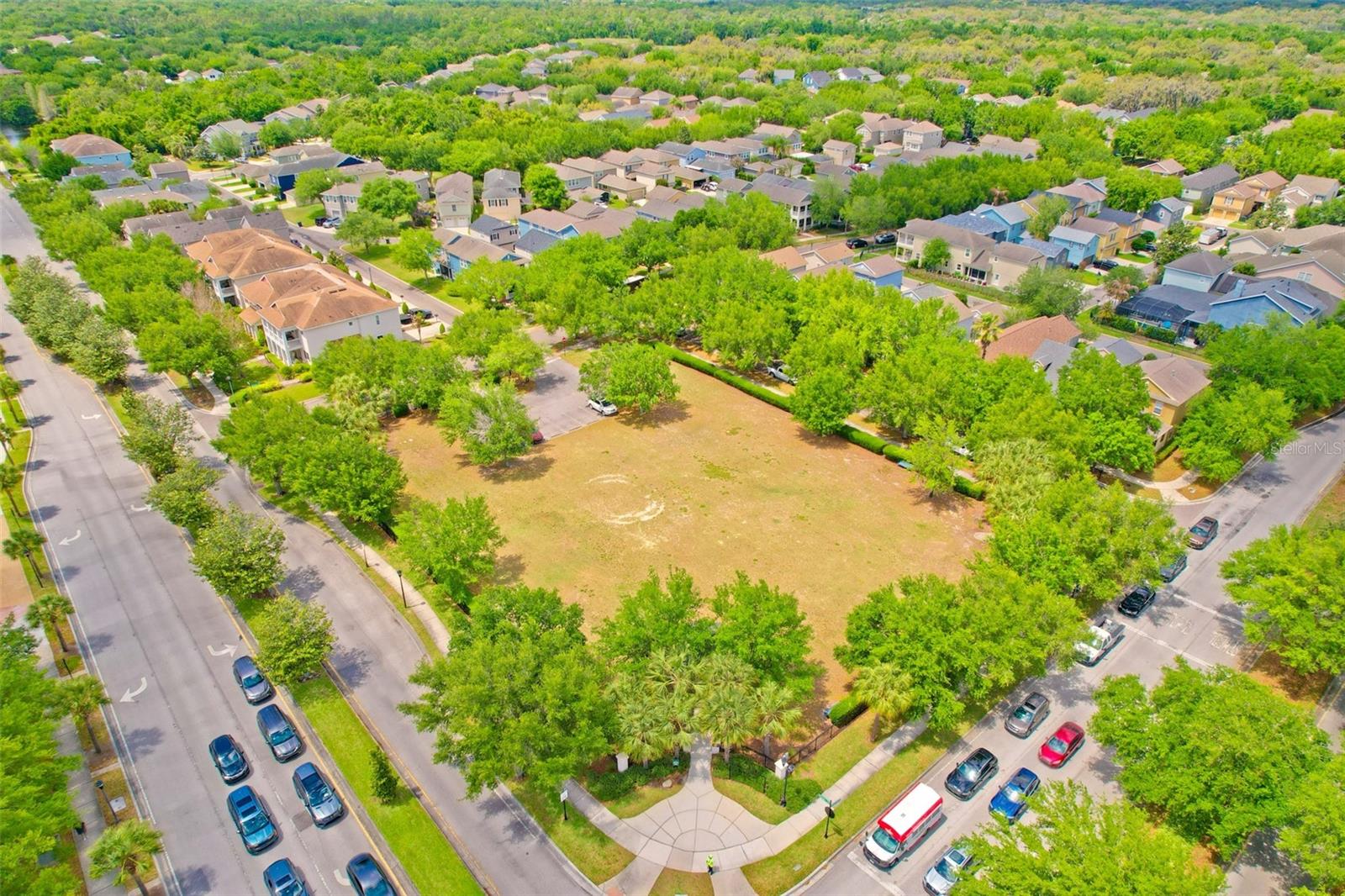 FISHHAWK RANCH TOWNCENTER PHAS - Residential