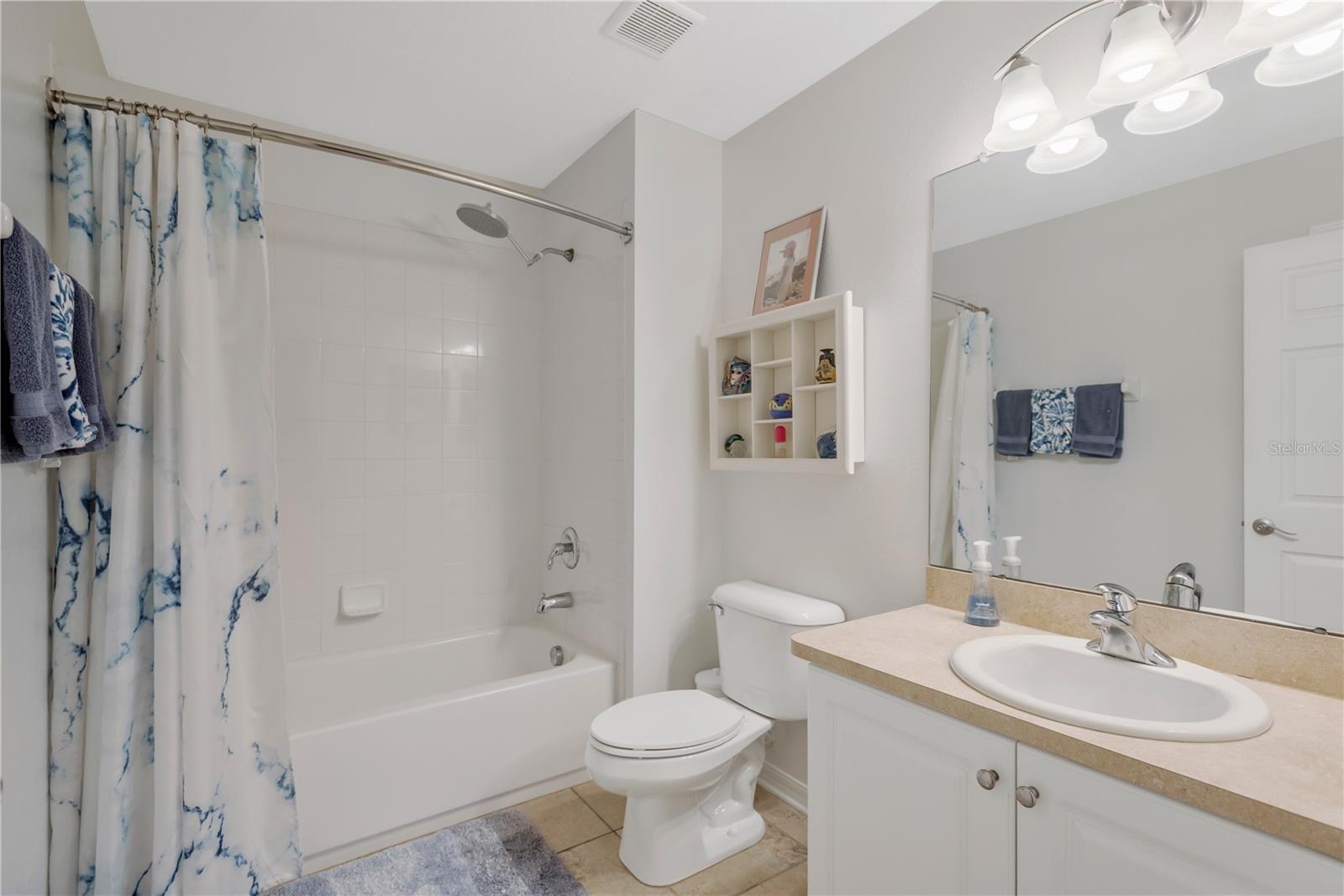 FISHHAWK RANCH TOWNCENTER PHAS - Residential
