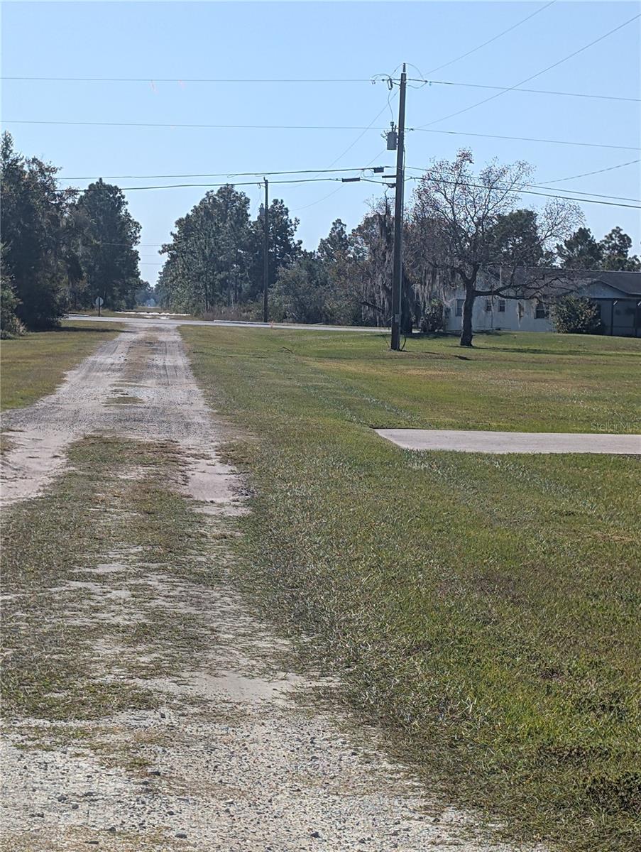 INDIAN LAKE ESTATES - Land