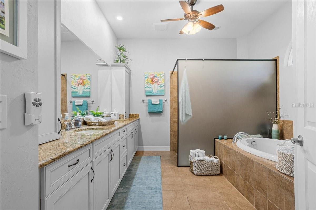 ALACHUA HIGHLANDS - Residential