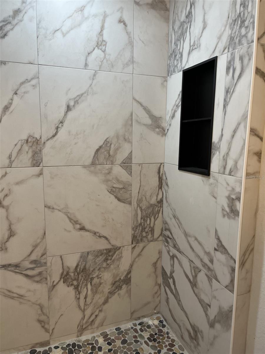 SILVER SPGS SHORES UN 44 - Residential