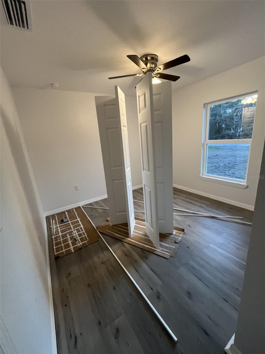 SILVER SPGS SHORES UN 44 - Residential