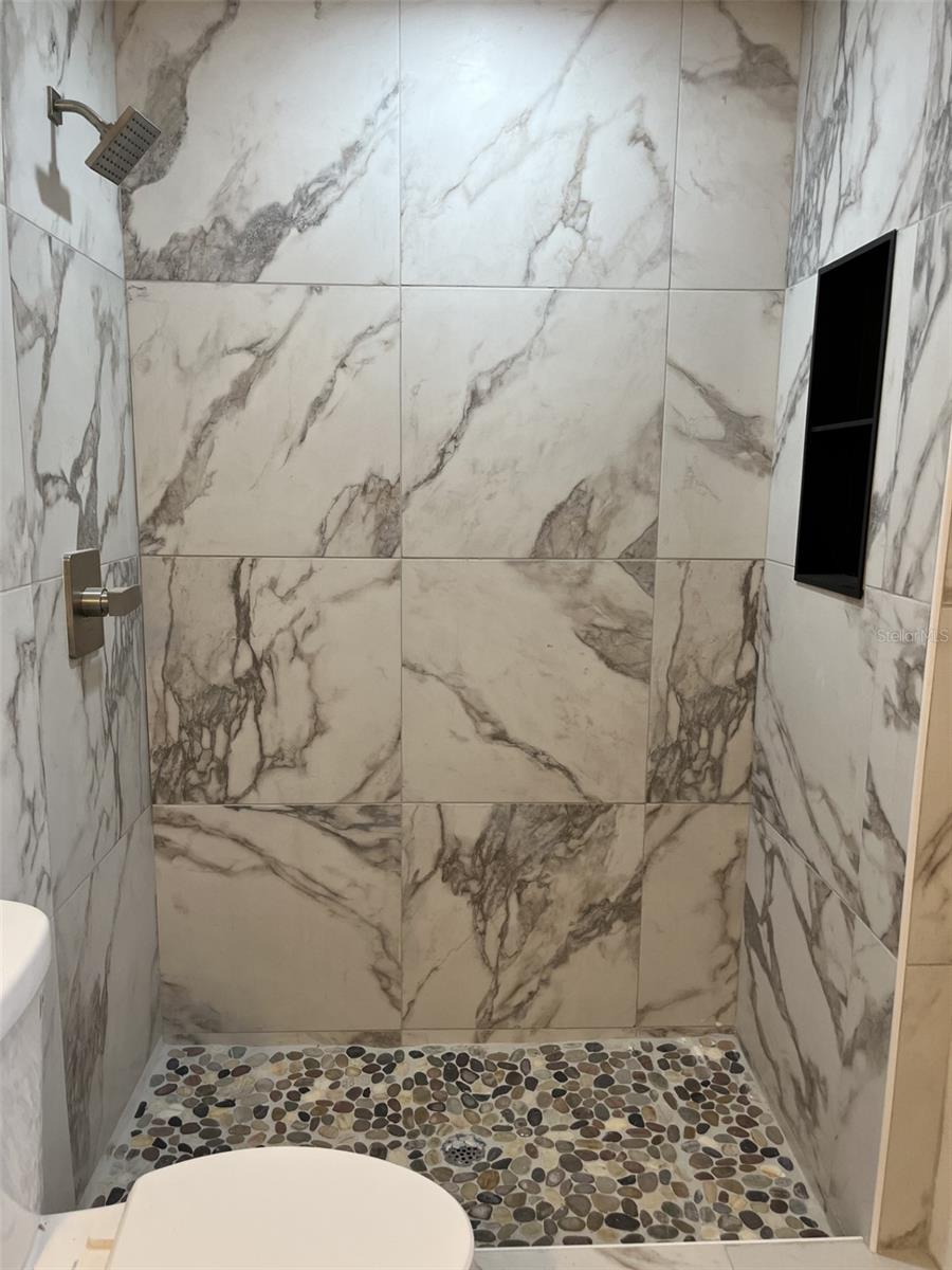 SILVER SPGS SHORES UN 44 - Residential